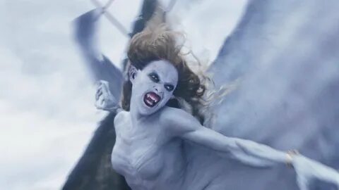 Жалаңаш мәскеулік студент қыздардың суреттері