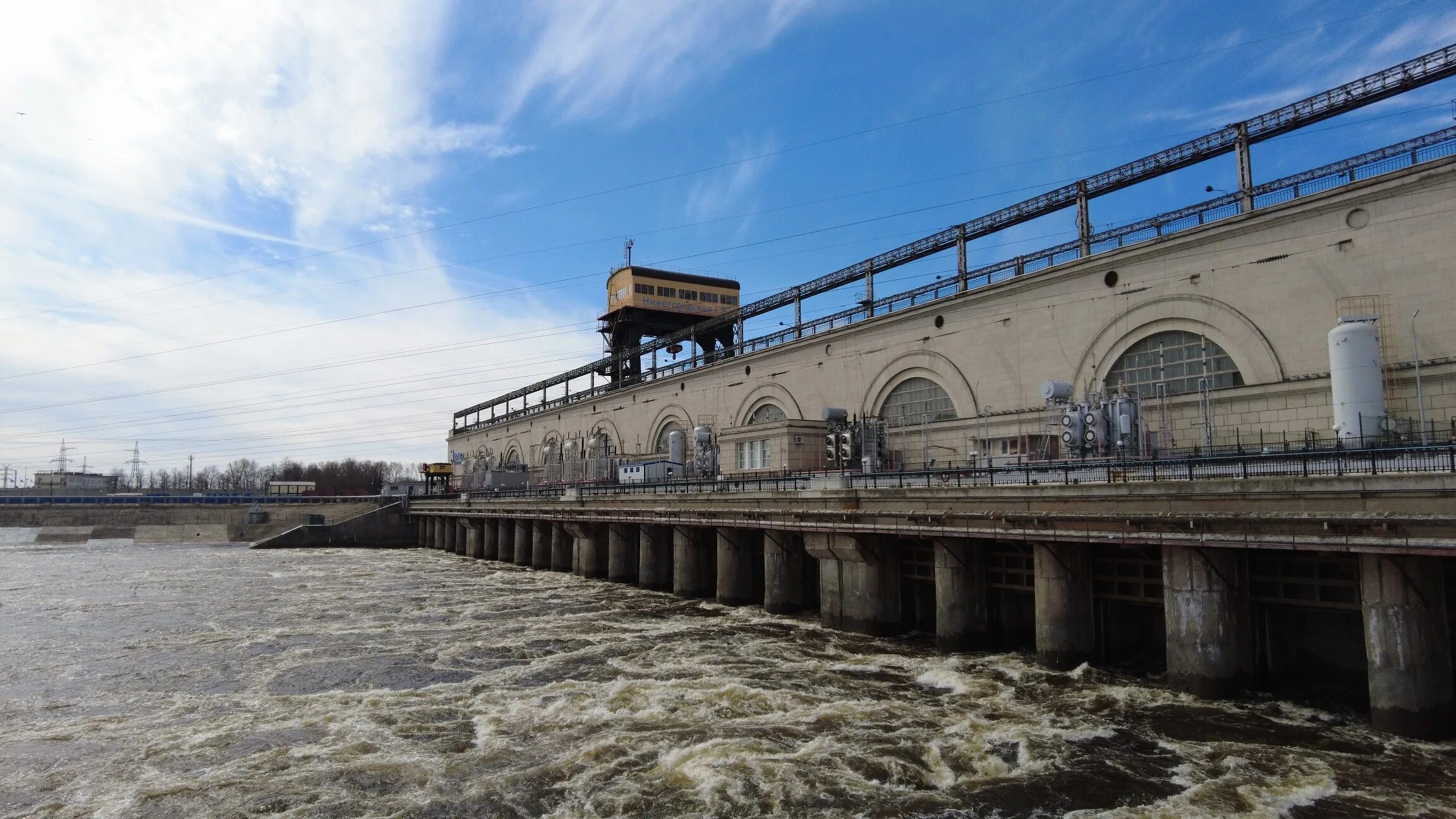 Половодье в нижегородской области в 2024 году. Нижегородская ГЭС. Горьковское водохранилище дамба. Водохранилище бассейн. Волжская ГЭС вторая половина.