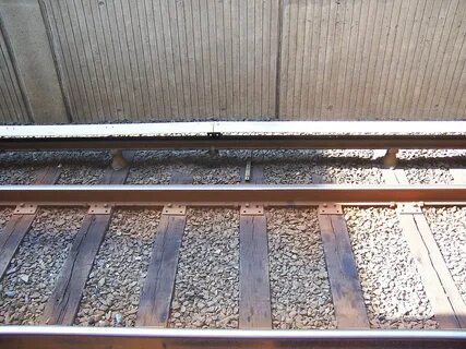 Сколько рельс метро