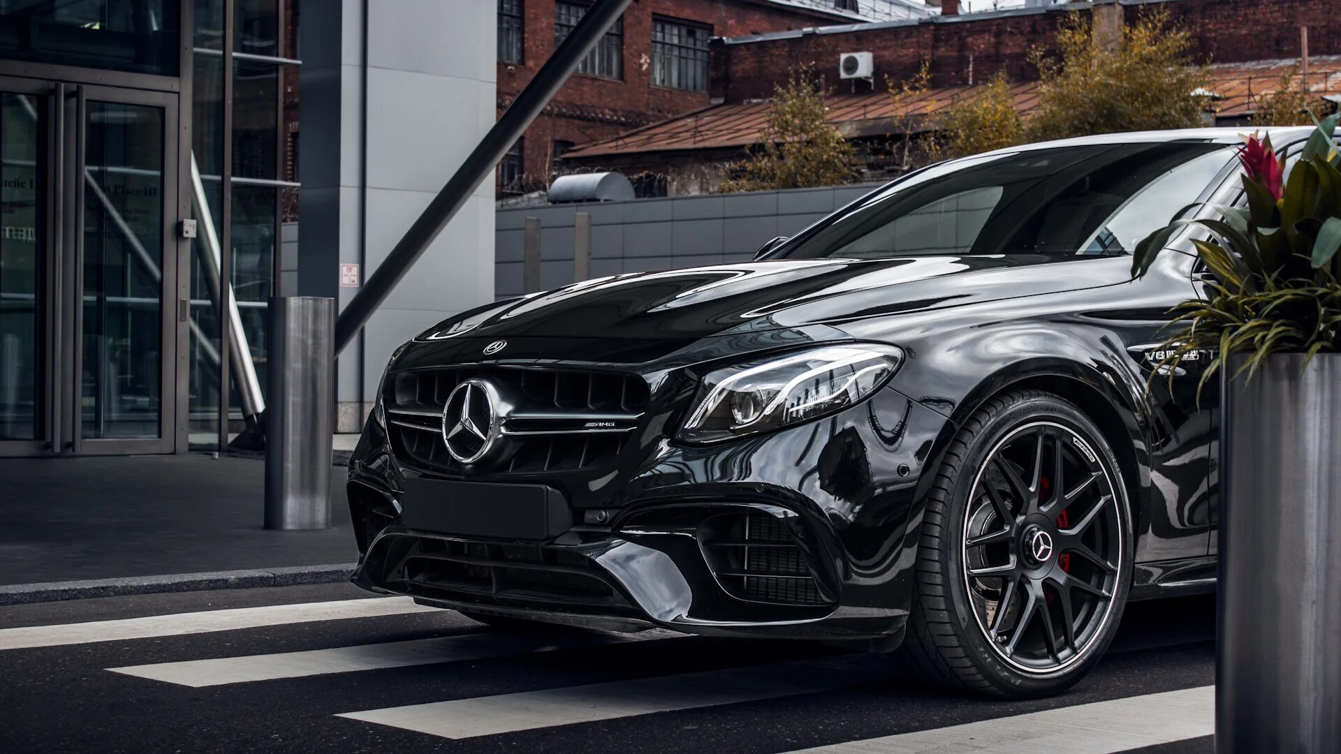 213.4. Mercedes e63s AMG. E63s AMG 2021. Mercedes e63 AMG 2021 Black.