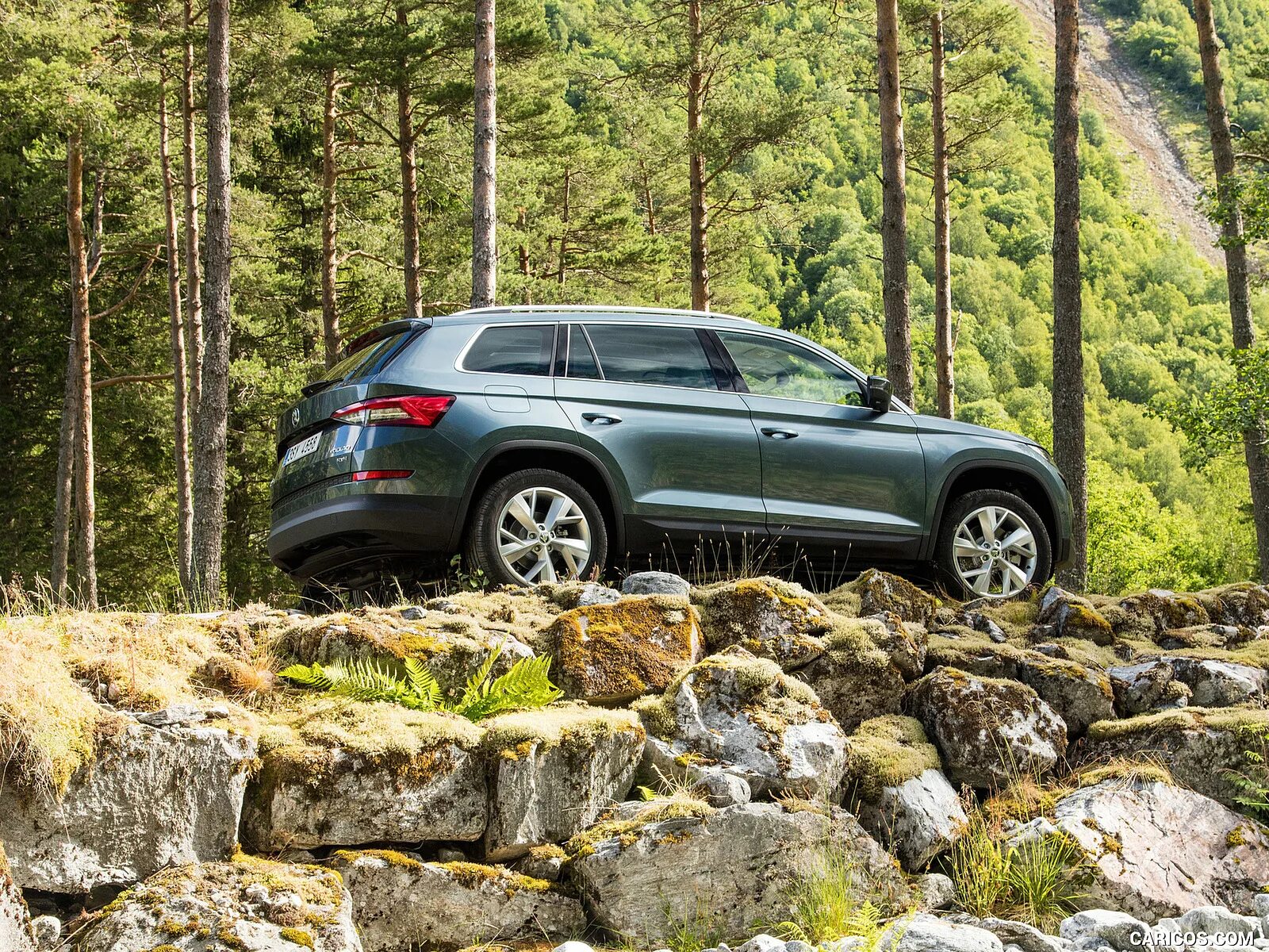 Кодиак своими руками. Skoda kodiaq side. шкода кодиак в горах. шкода кодиак 2017. skoda kodiaq 2025.