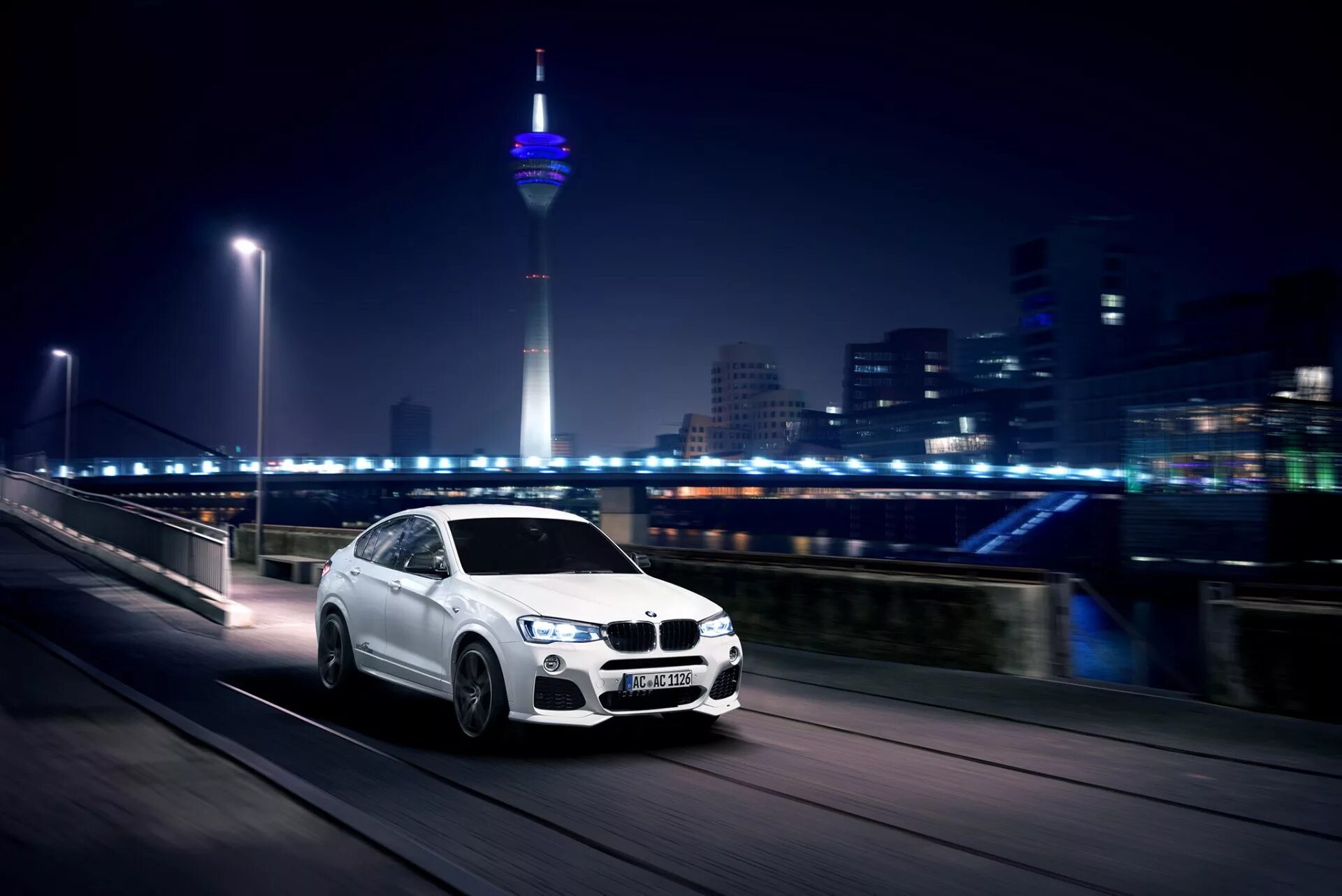 BMW m5 Night. BMW x4. БМВ x4 ночью. BMW m3 White Night. Красивая машина ночью