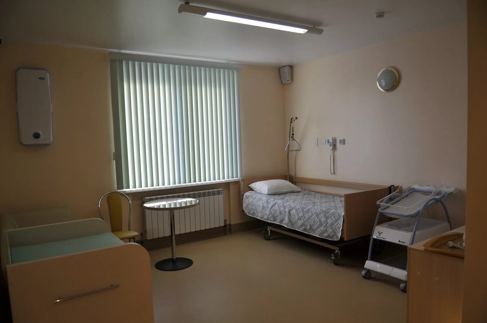 Клиника свобода тюмень. Наркология больница. Наркологический диспансер тюмень семакова. Реабилитационный центр тюмень наркология. Круглосуточная наркологическая клиника.