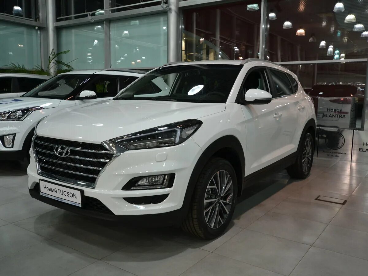 Hyundai Tucson 2021 белый. Hyundai Tucson 2022 белый. Hyundai Tucson 2020 белый. Хендай Туссан 2022 новый белый. Хендай ростов новый купить