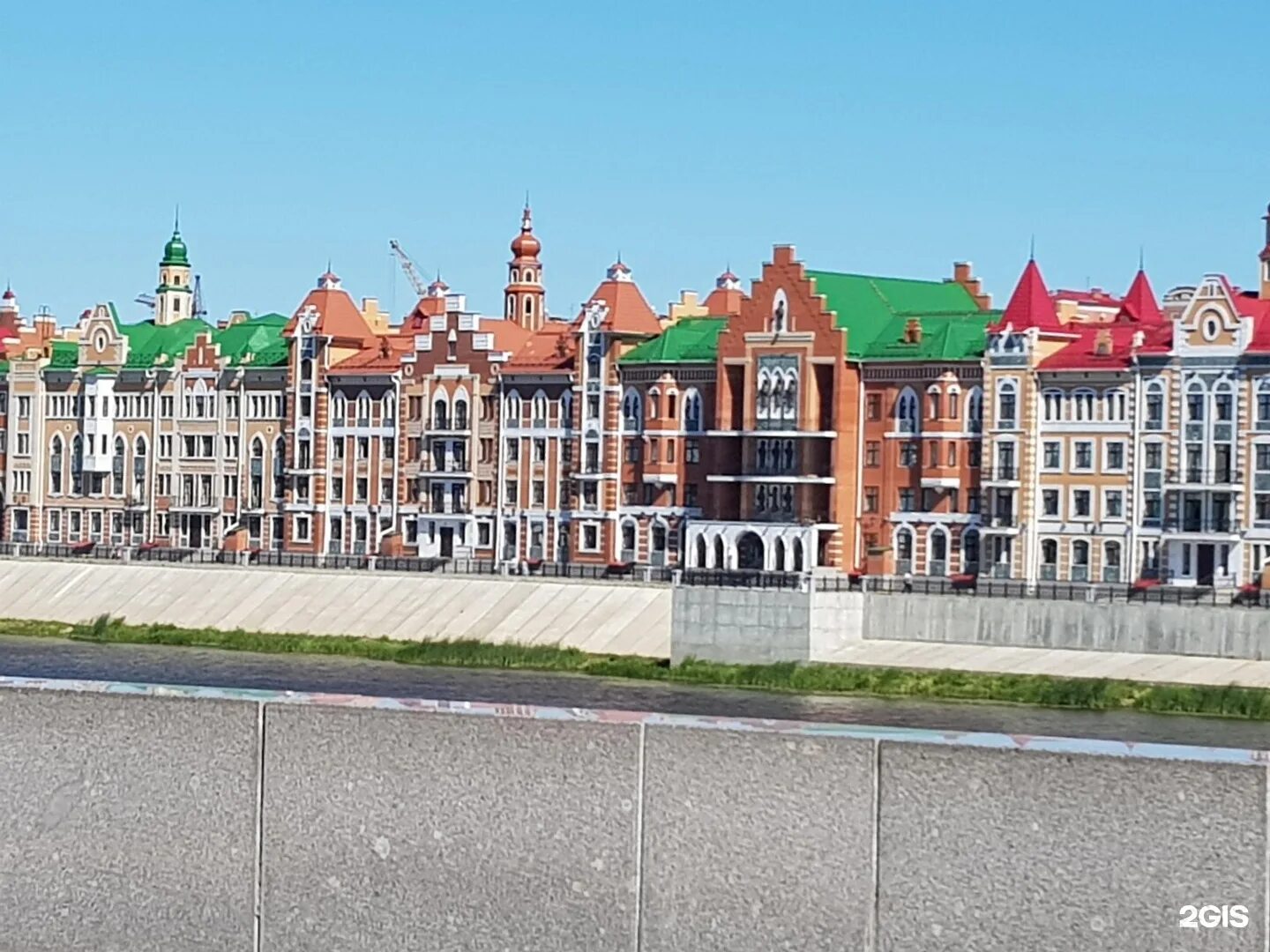 Набережная брюгге в городе йошкар-ола. Набережная брюгге йошкар. Набережная амстердам в йошкар-оле. Йошкар-ола архитектура. Йошкар-ола набережная брюгге.