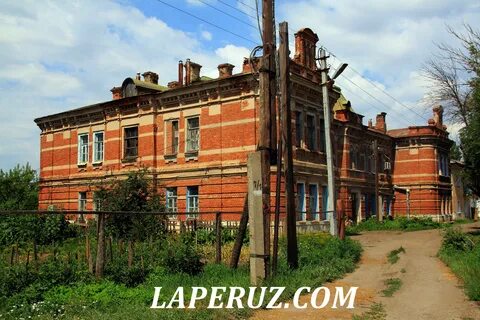 Дом красный кут