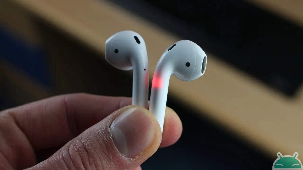 Airpods мигает зеленым. Наушники TWS Apple AIRPODS 2. Беспроводные наушники i12 TWS. Наушники Air pods 1. 12 Наушники Apple AIRPODS.