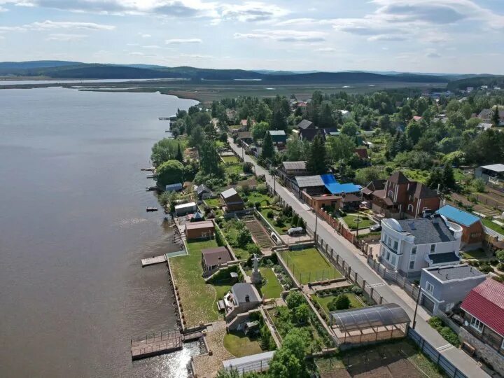 Поселке мурзинка. Свердловский областной мурзинка озеро. Поселке мурзинка. Мурзинка среднеуральск. Поселке мурзинка.