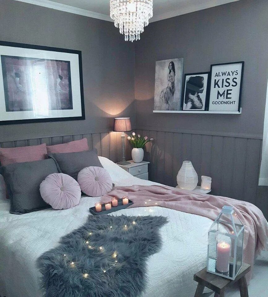 Серо розовая комната. Комната для девушки. Современная комната для девушки. Стильная комната для девушки. Комната взрослой девушки.