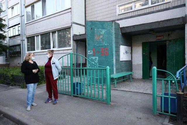 Аптеки здоровье ульяновск. Стоматология на терешковой ульяновск. Рябикова 60 ульяновск аптека. Хеликс ульяновск улица рябикова. Соцзащита ульяновск засвияжский.