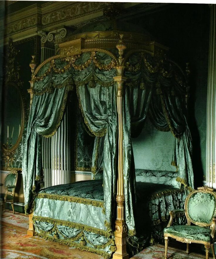 Pin by Birgul on Hızlı Kaydedilenler in 2023 Royal room, Fancy bedroom, Luxuriou