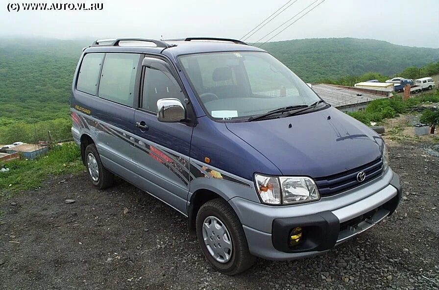 Продажа toyota приморский край. Toyota Town Ace Noah 1998. Тойота Таун айс 1996. Тойота Таун айс Ноах 1996. Тойота Town Ace Noah 1996 года.