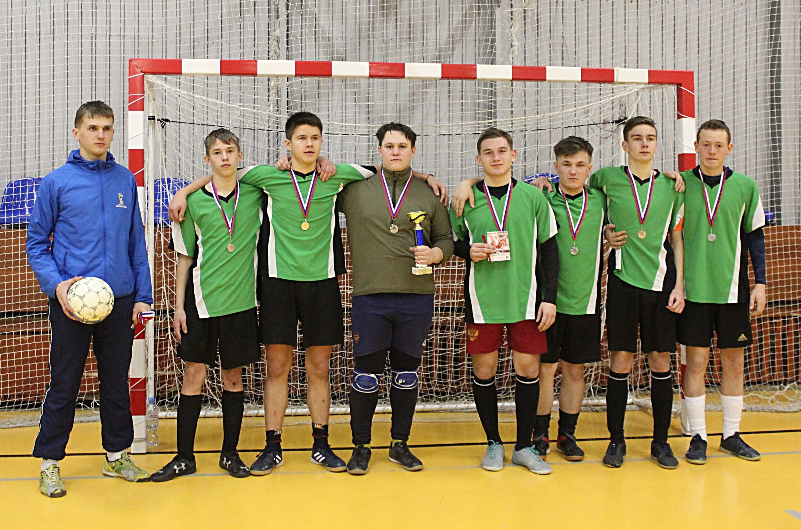 курганский мини футбол. курганский мини футбол. футбольная команда кургана. чемпионат кургана по мини футболу женский. курганский мини футбол.