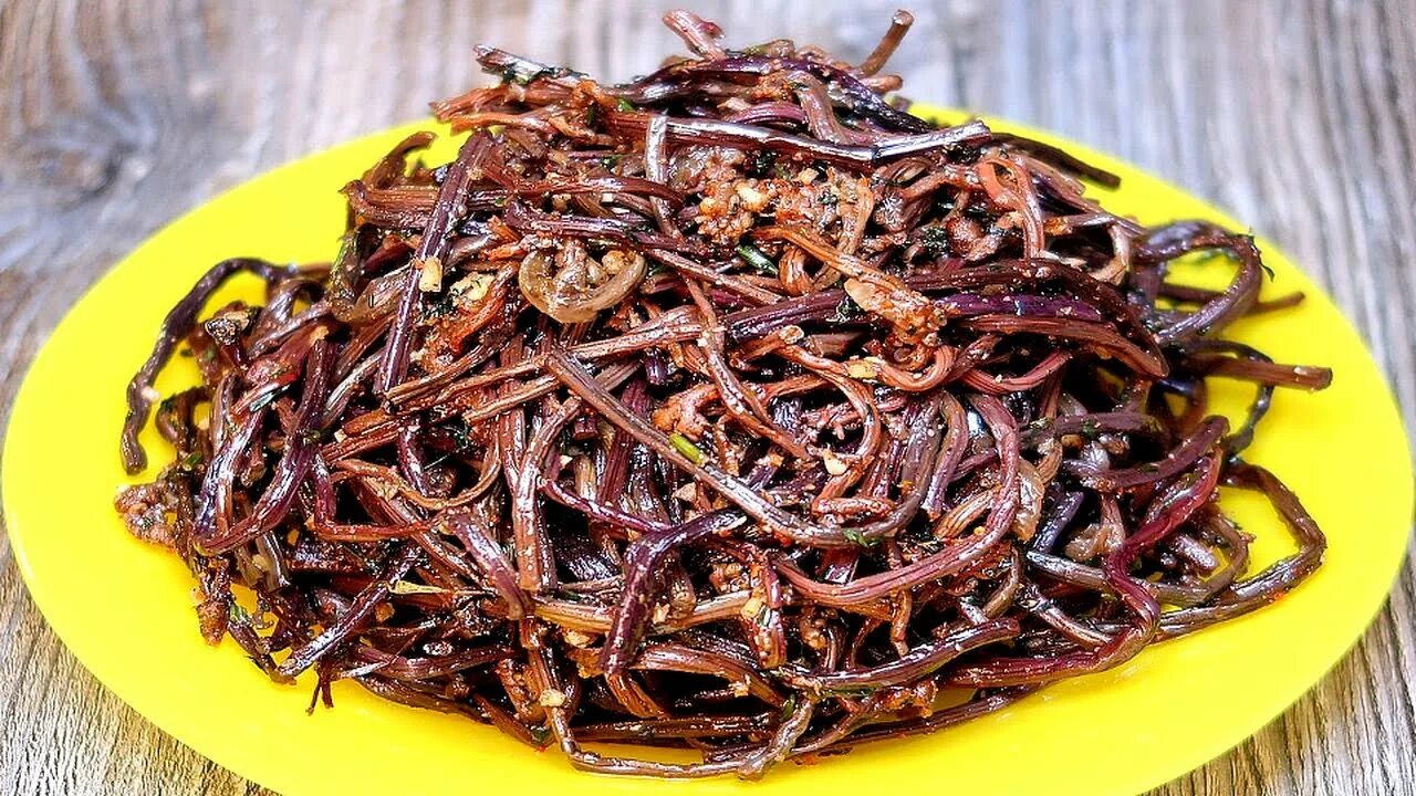 папоротник по корейски. папоротник орляк салат. приготовление папоротника по корейски. папоротник корейский салат. папоротник в кулинарии.