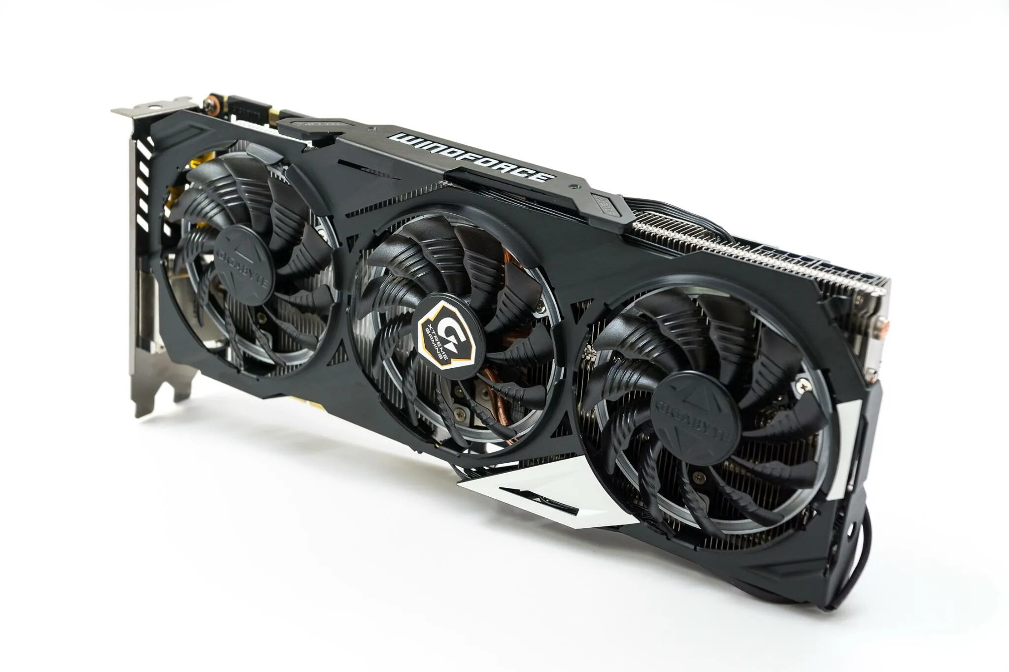 Какую gtx 980. Gtx 980 4gb. geforce gtx 980 ti. nvidia geforce gtx 970 titan. geforce 980ti gigabyte.
