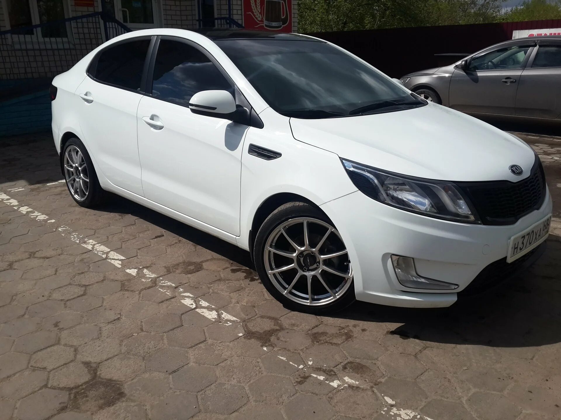 Киа Рио 17. Киа Рио 3 r17. Kia Rio r17. Kia Rio диски r17.