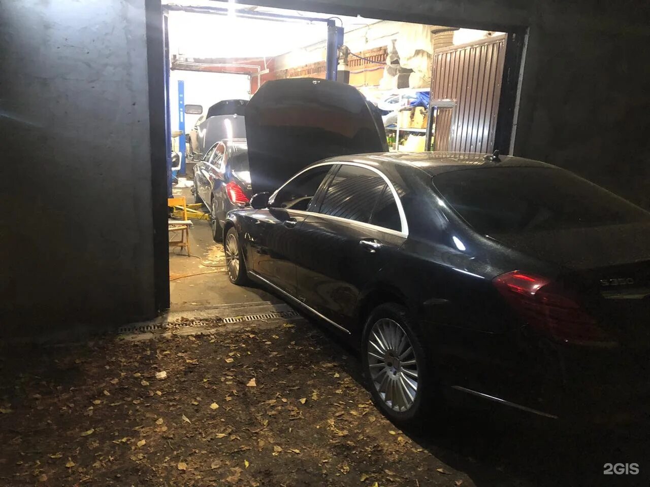 Ремонт ходовой мерседес западная 3. Завод автотор бмв. Автосервис мерседес. Мерседес сервис мытищи. Авторусь фольксваген лосиный остров.