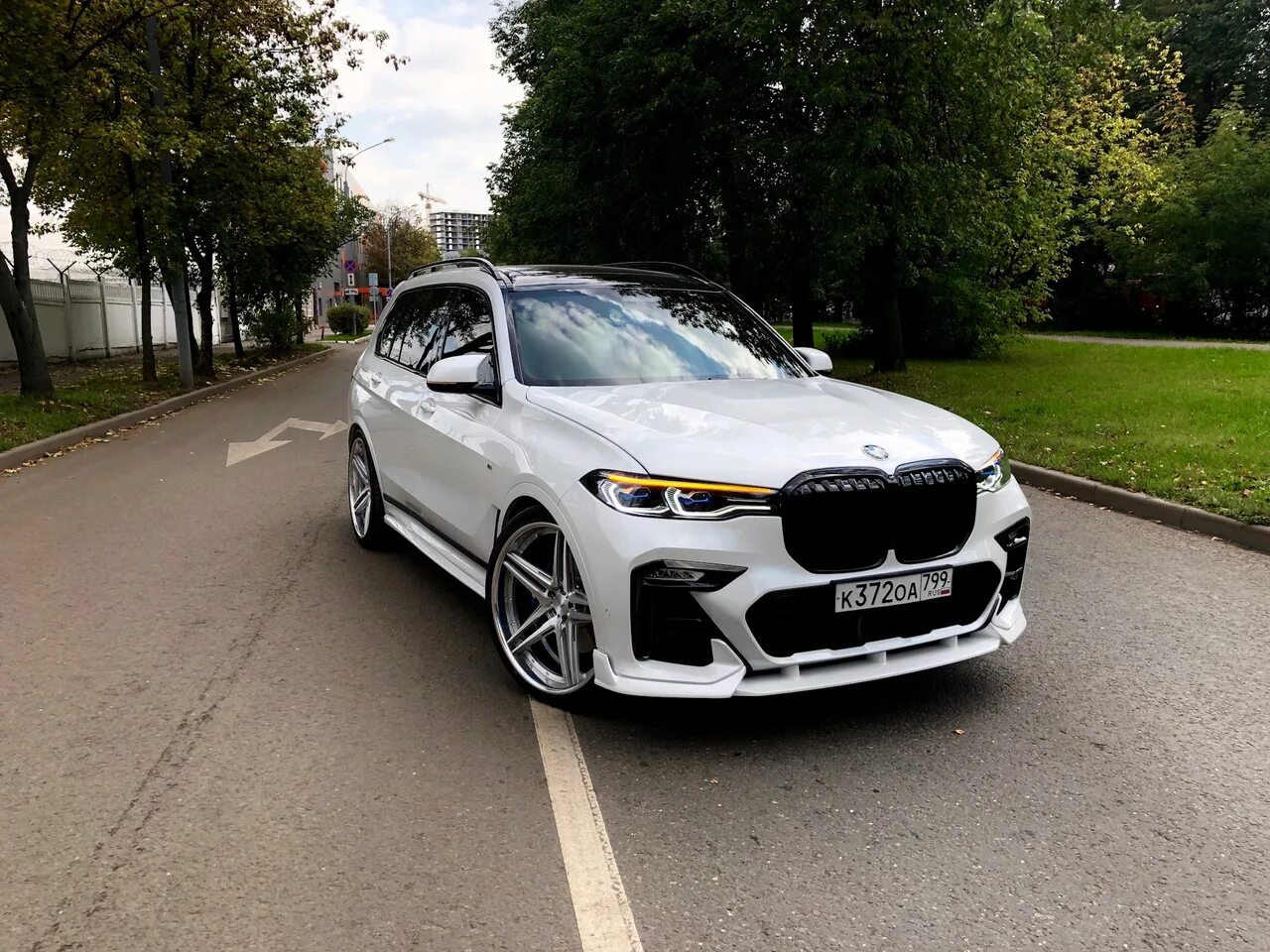 бмв x7 lumma. бмв x7 тюнинг. бмв x7m 2020. Bmw x7 tuning. бмв x7 белый.