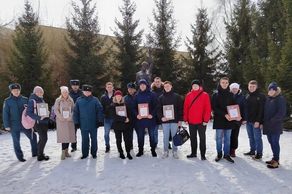 Курские новости россия 1. ГУ МЧС Курск плавание.