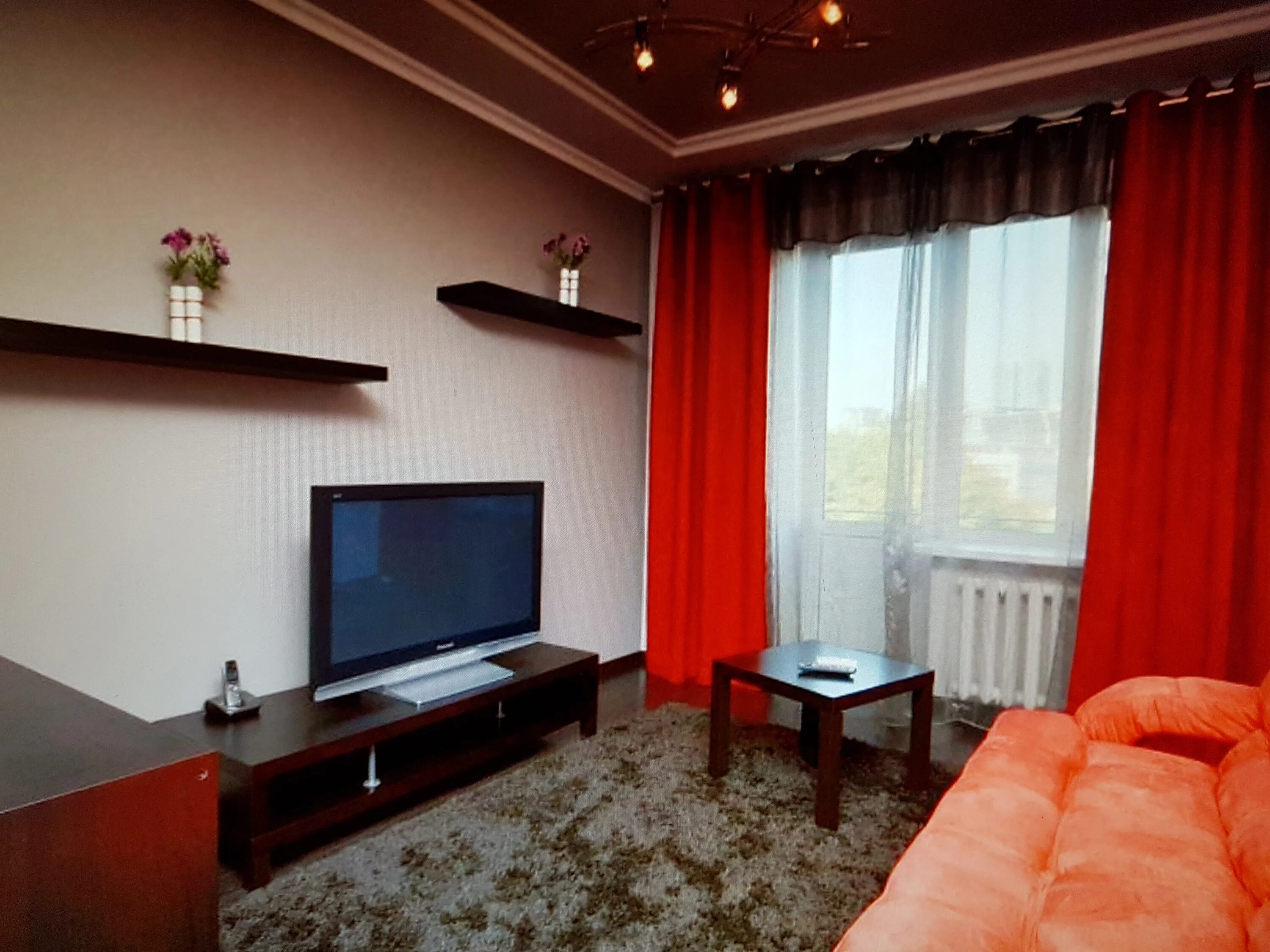 Гостиница в квартире. Евроремонт однокомнатной квартиры. Однокомнатная квартира с евроремонтом. Посуточные апартаменты красивые. Квартира студия в иваново.