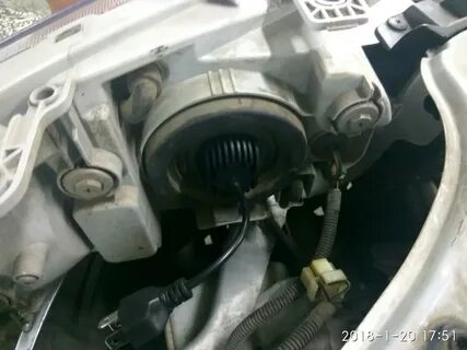 Шевроле авео замена лампы ближнего