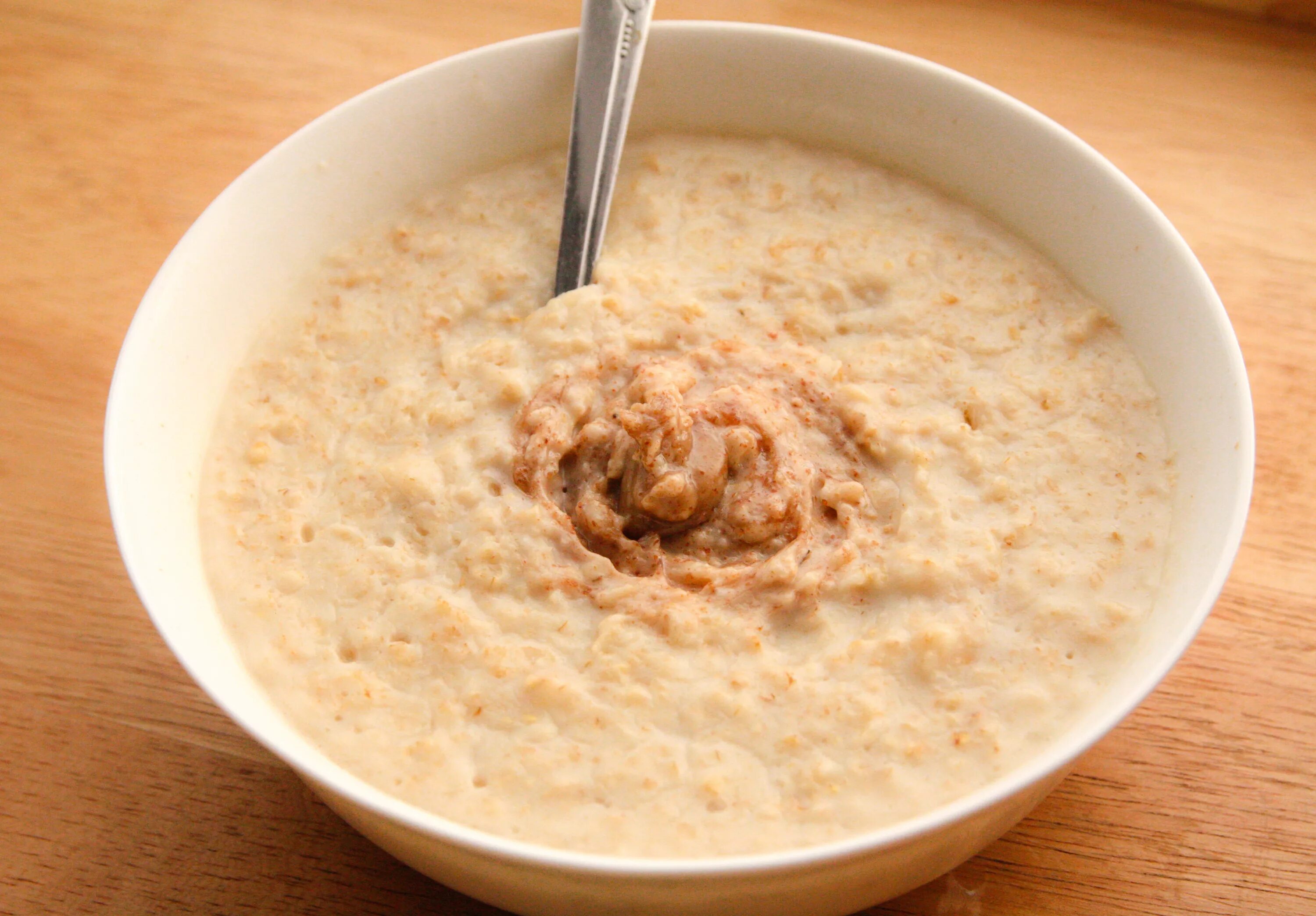 Густая овсяная каша. Поридж каша. Porridge (овсяная каша). Гречневая и геркулесовая каша. Овсяная каша на молоке поридж.