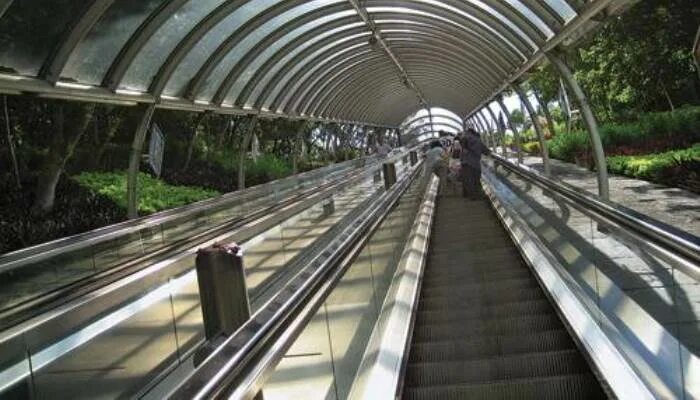 Mid level. Central mid-levels escalators гонконг. эскалаторы central-mid levels. central-mid-levels escalator, гонконг (800 м). эскалатор в гонконге 800 метров.