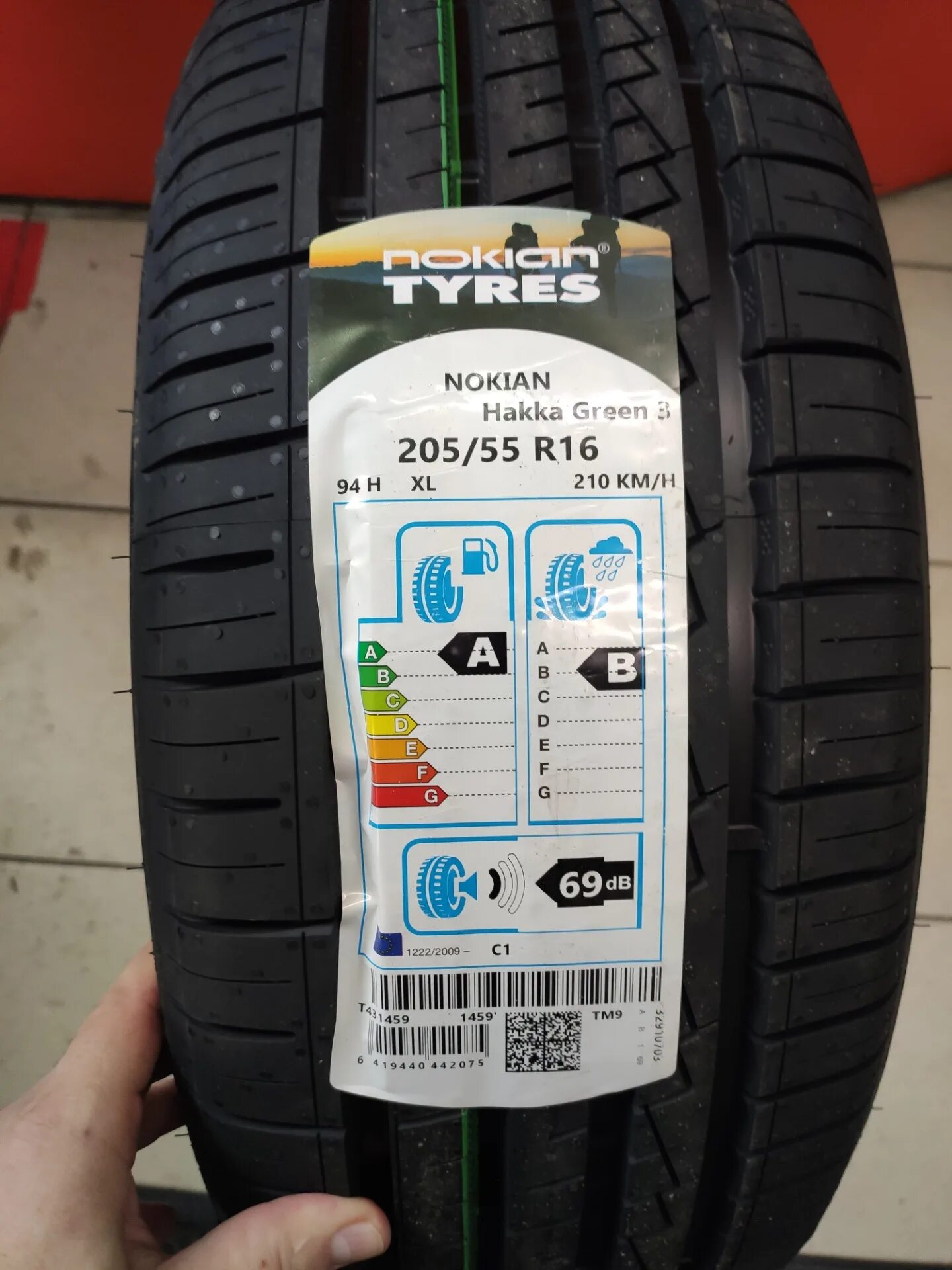 Отзыв nokian green. Nokian Hakka Green 3. Hakka Green 3 евроэтикетка. Nokian Tyres Hakka Green 3. Nokian Hakka Green 3 205/60 r16.