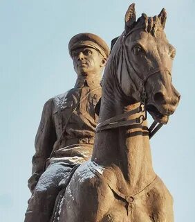 Памятник уланам