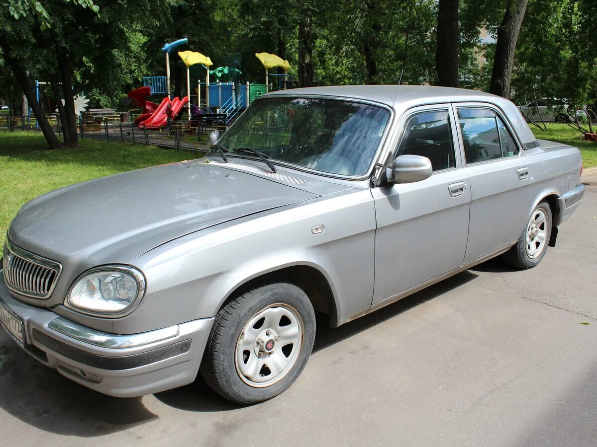 Серая волга. ГАЗ 31105 «Волга» 2003 – 2009. Волга ГАЗ 31105 серая. ГАЗ-31105 автомобиль серый. ГАЗ Волга 2005.