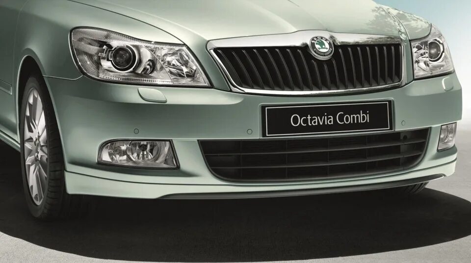 Бампер передний skoda octavia a5. Бампер skoda octavia a5. накладка переднего бампера шкода октавия а5 fl. бампер skoda octavia a5fl. губа skoda octavia a5 rs.