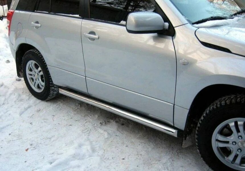 Пороги suzuki grand vitara 2008. Пороги сузуки гранд витара 2008. Пороги на нью актион 2014. Обвес на brilliance v5. 18 799.
