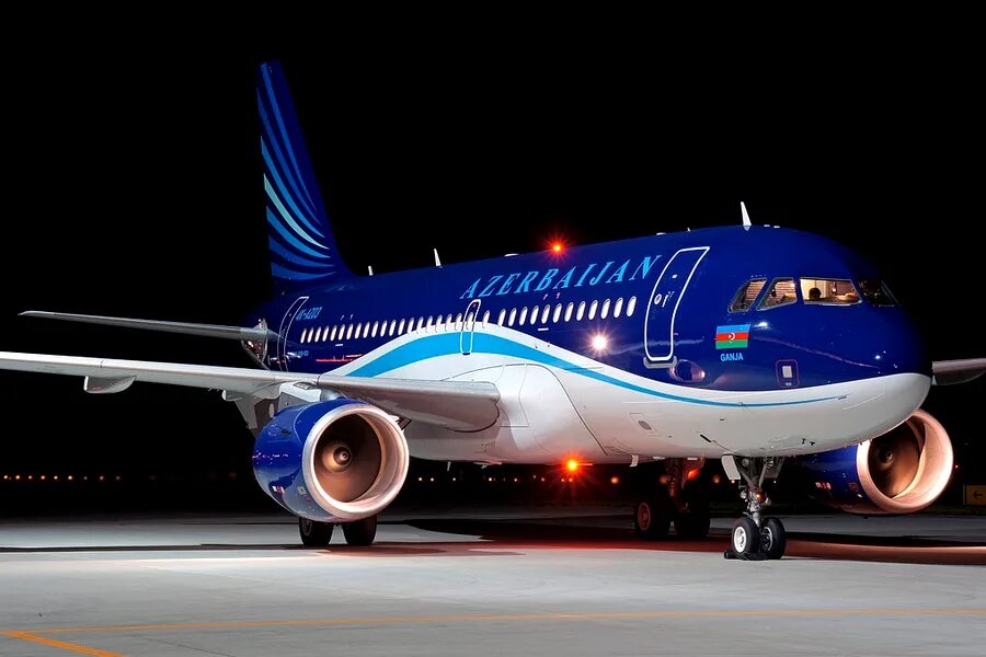 Азербайджан баку самолет. Airbus a319 AZAL. Airbus a319 азербайджанские авиалинии. Азербайджанские авиалинии (AZAL). А-319 самолет АЗАЛ.