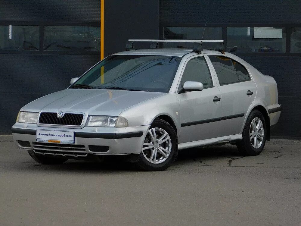 Шкода 98 года. Skoda Octavia 1998 1.8. Skoda Octavia Tour 1998.