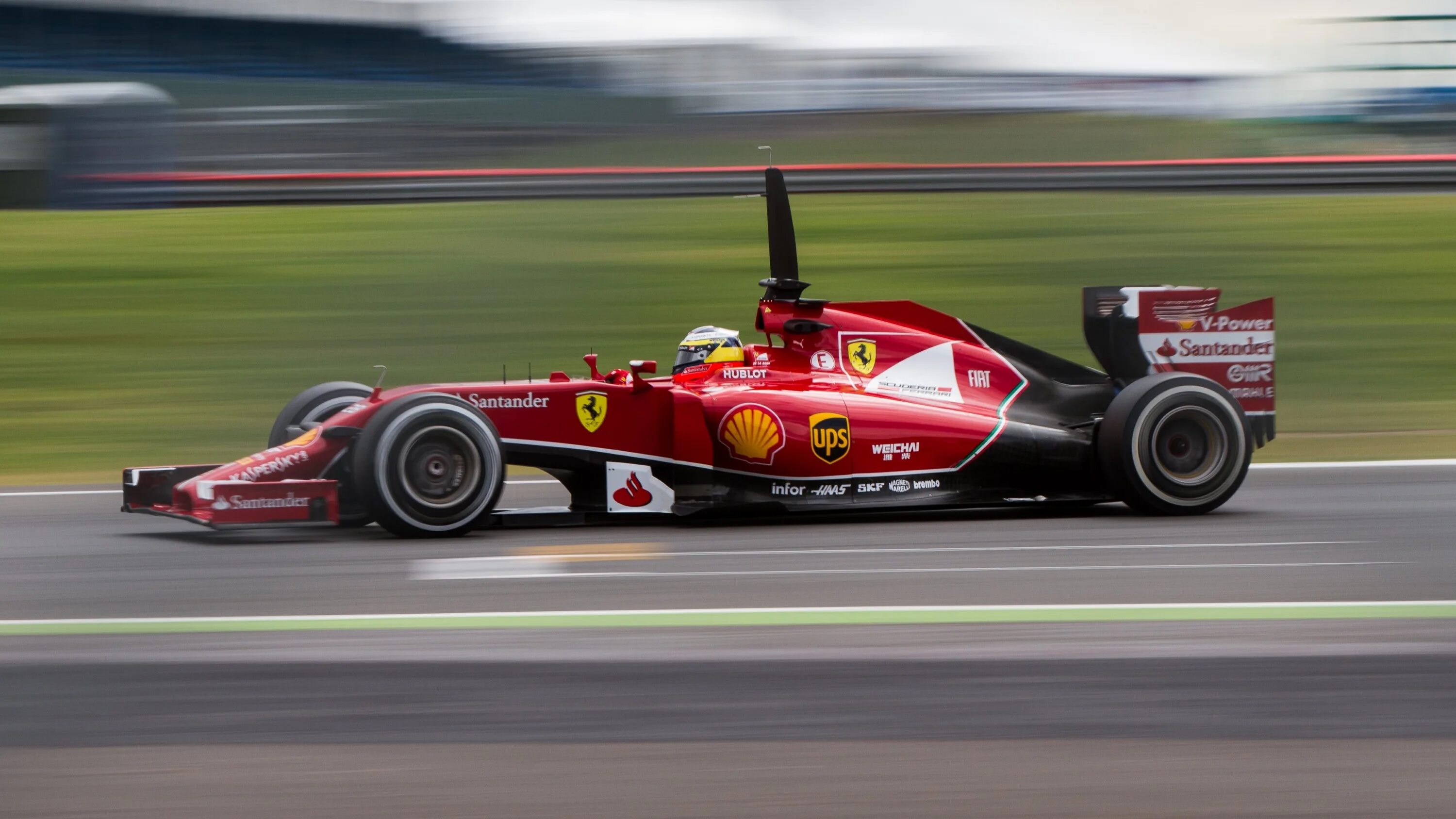 Как выглядит формула 1. Formula f1. гонки формула 1. феррари ф1 финиш. formula f5 гоночная.