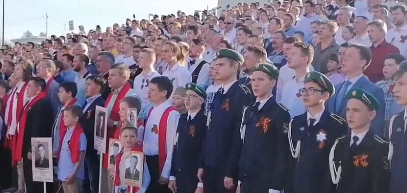 Хор отцов и сыновей 9 мая. Хор отцов. Хор отцов сыновей. Хор отцов сыновей. Хор отцов и сыновей ижевск.