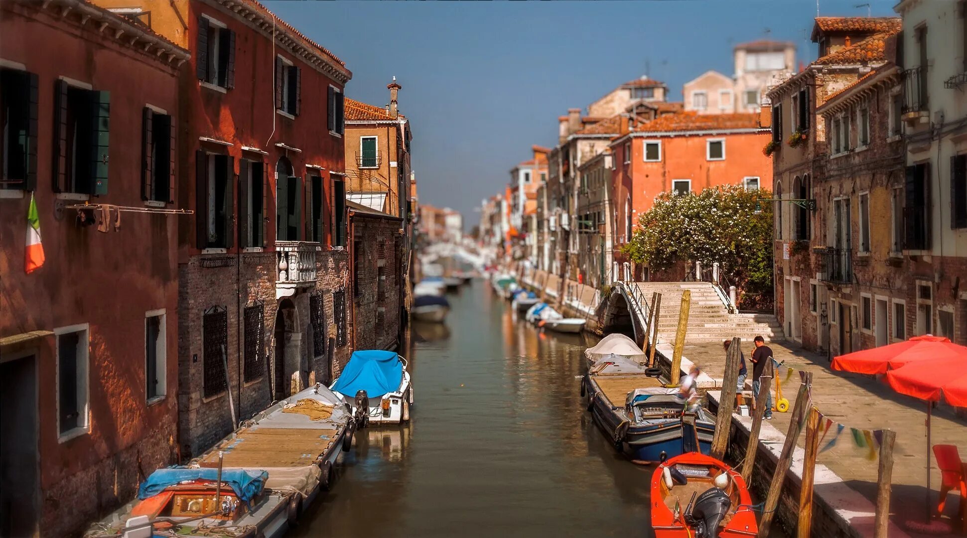 Венеция Италия улочки. Италия каналы Венеции. Венеция итальянская улочка.