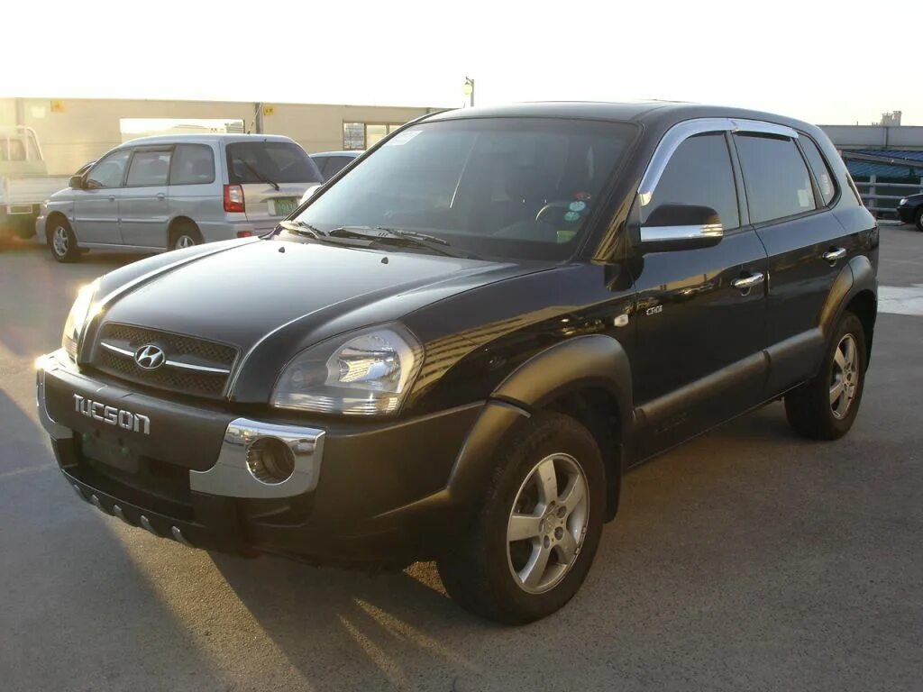 Tucson 2004. Хундай Туксон 2004. Хендай Туксон 2004г. Хендай Туссан 2004. Купить hyundai tucson б у