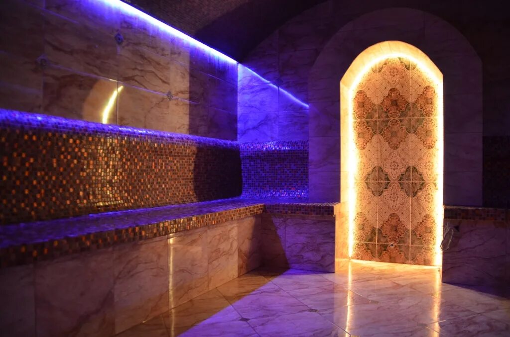 Горячий источник баден-баден г реж. Круглый хамам. Сауна хамам с бассейном. Аквапарк дружба красноярск хаммам. Турецкая баня хамам 4на4.