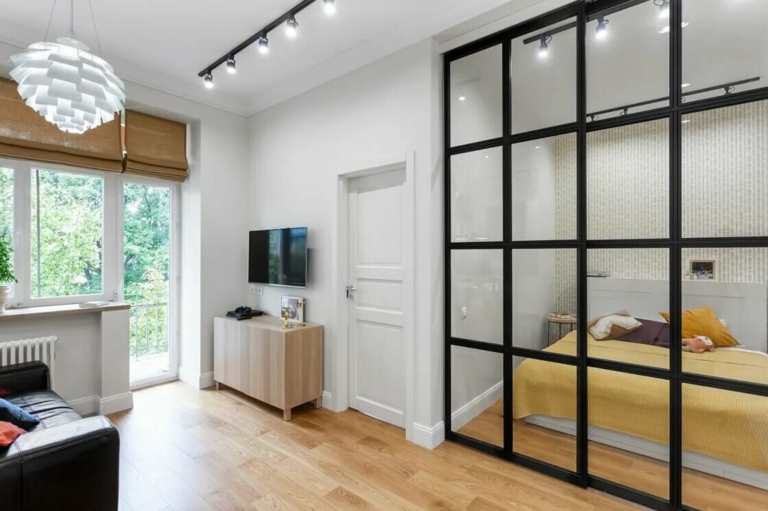 Гардиан раздвижные перегородки лофт. Перегородки для зонирования пространства. Межкомнатная цельностеклянная перегородка. Межкомнатные перегородки альдо. Дверь-перегородка для зонирования комнаты.