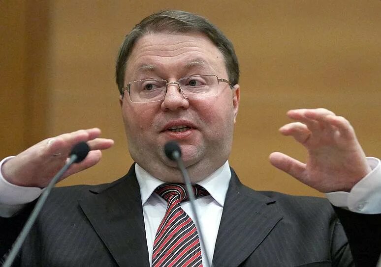 Председатель высшего. Председатель высшего. Иванов антон александрович арбитражный суд. Антон иванов председатель высшего арбитражного суда рф. Председатель высшего.