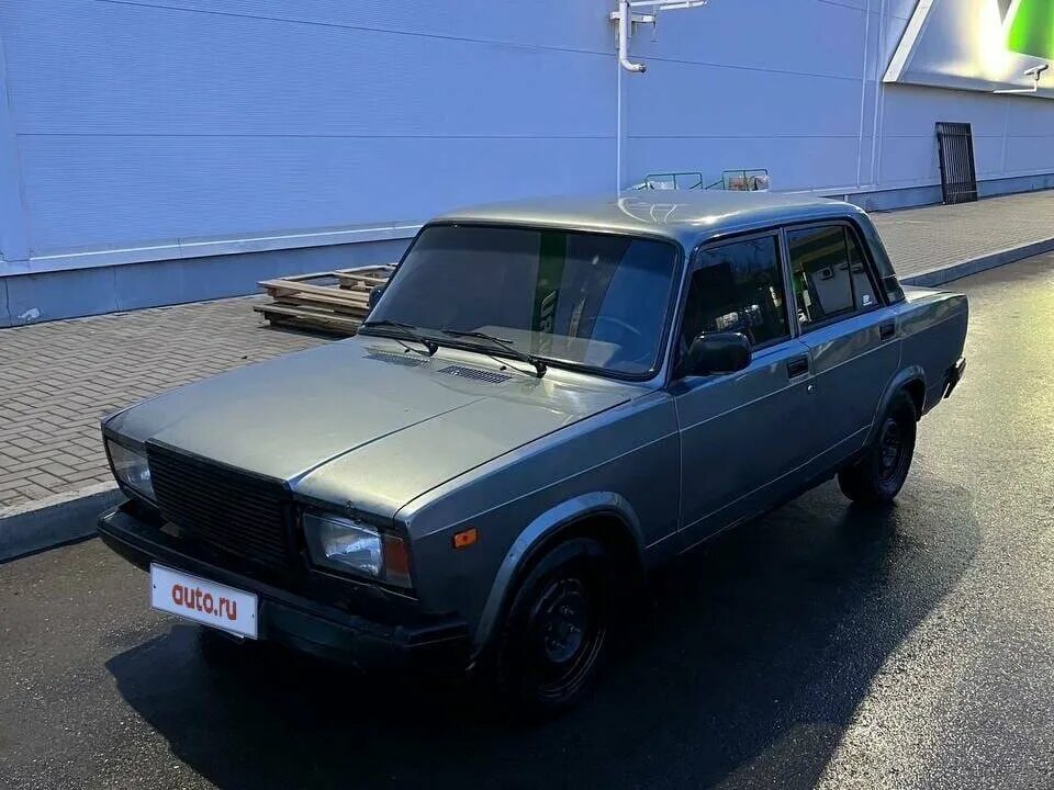 Ваз 2105 атлантика 440. Ваз-2107 «жигули». Ваз 2107 автомобиль цвета. Цвета ваз 2107 2005 года. Ваз 2107 автомобиль цвета.