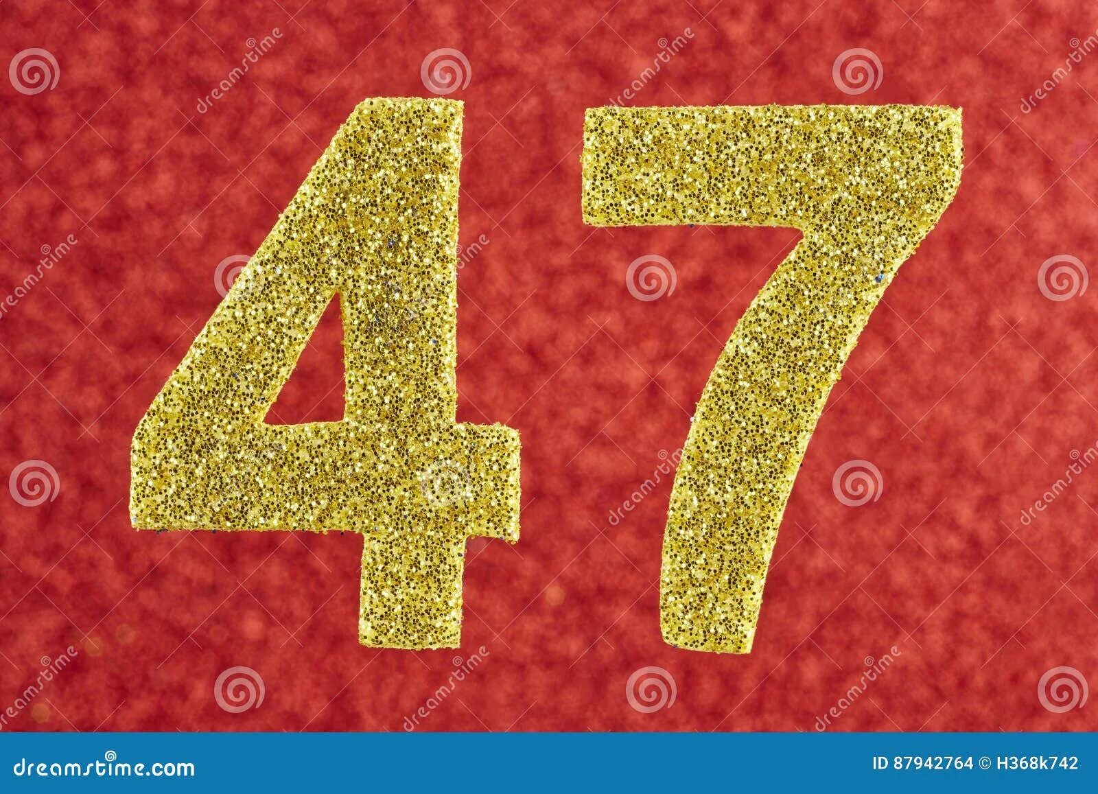 Тип 3 номер 45. Семь сорок. 68 Шестьдесят семь на Красном фоне. Картинки сорок номер. Число 65 на жёлтом фоне.