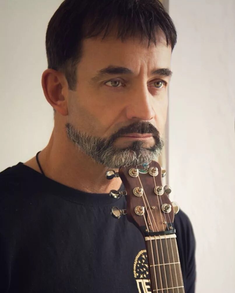 Дмитриевич певцов. Дмитрий певцов. дмитрий певцов актер. дмитрий певцов 2019. дмитрий певцов фото.
