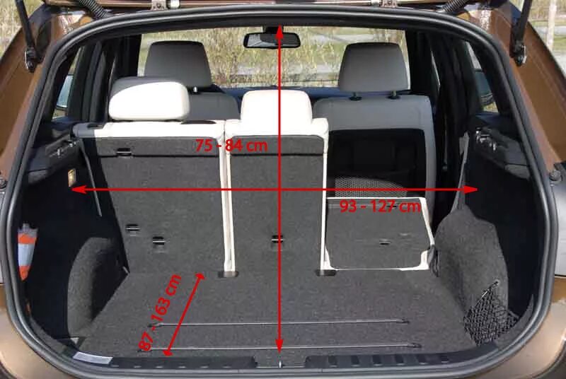 Багажник x6. Ширина багажника БМВ х5. Габариты багажника БМВ х1. Габариты багажника BMW x1. Ширина багажника БМВ х1.