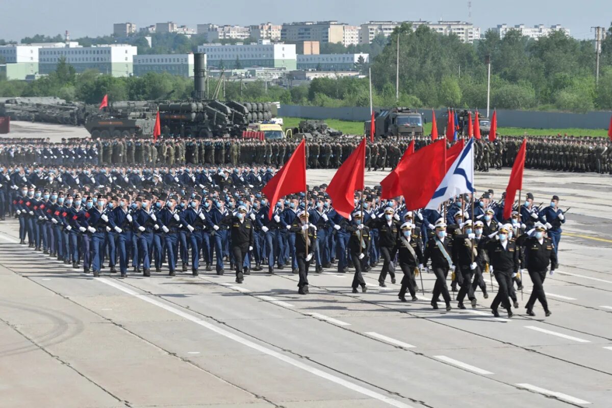 Военный парад 24. Репетиция парада Победы 2020 в Алабино. Репетиция парада Победы в Алабино. Парад Победы в Алабино. Тренировка парада Победы в Алабино.