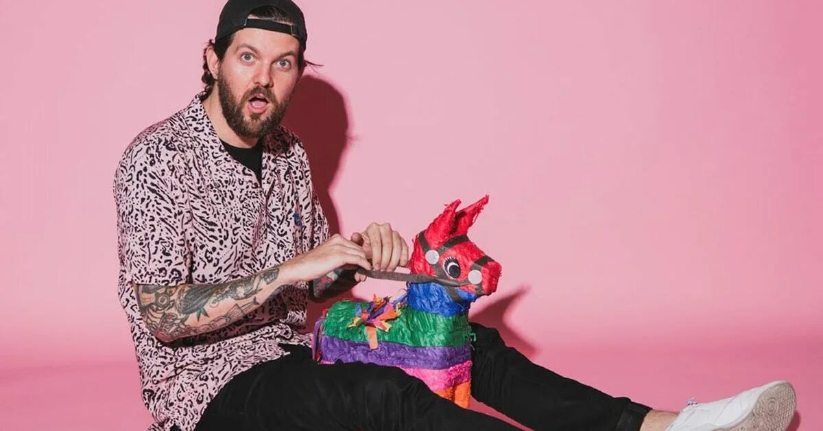 Dillon francis longstoryshort. Dillon francis longstoryshort. Диллон харт фрэнсис. Диллон фризье взрослый. Dillon francis википедия.
