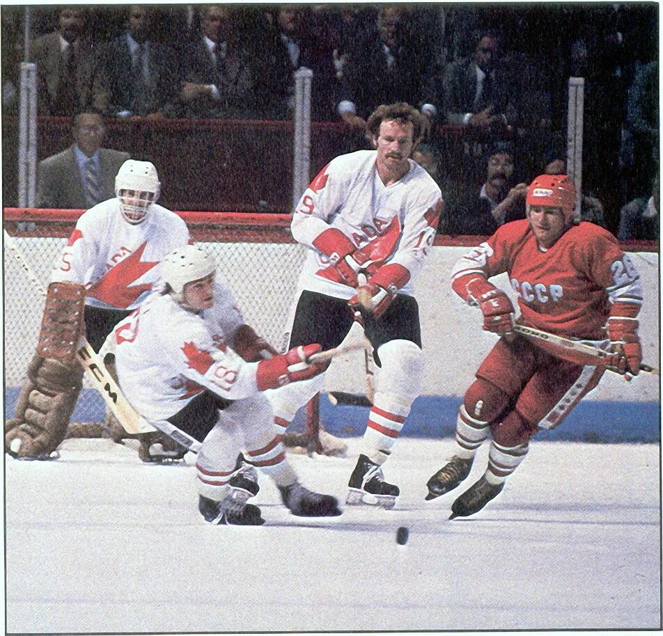 Кубок канады платина. Кубок канады 1981 финал ссср канада. Кубок канады 1976. Новичок 5 кубок канады. 1981 г кубок канады фото после 8:1.