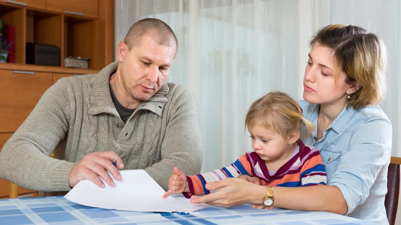 Родители получат пособия