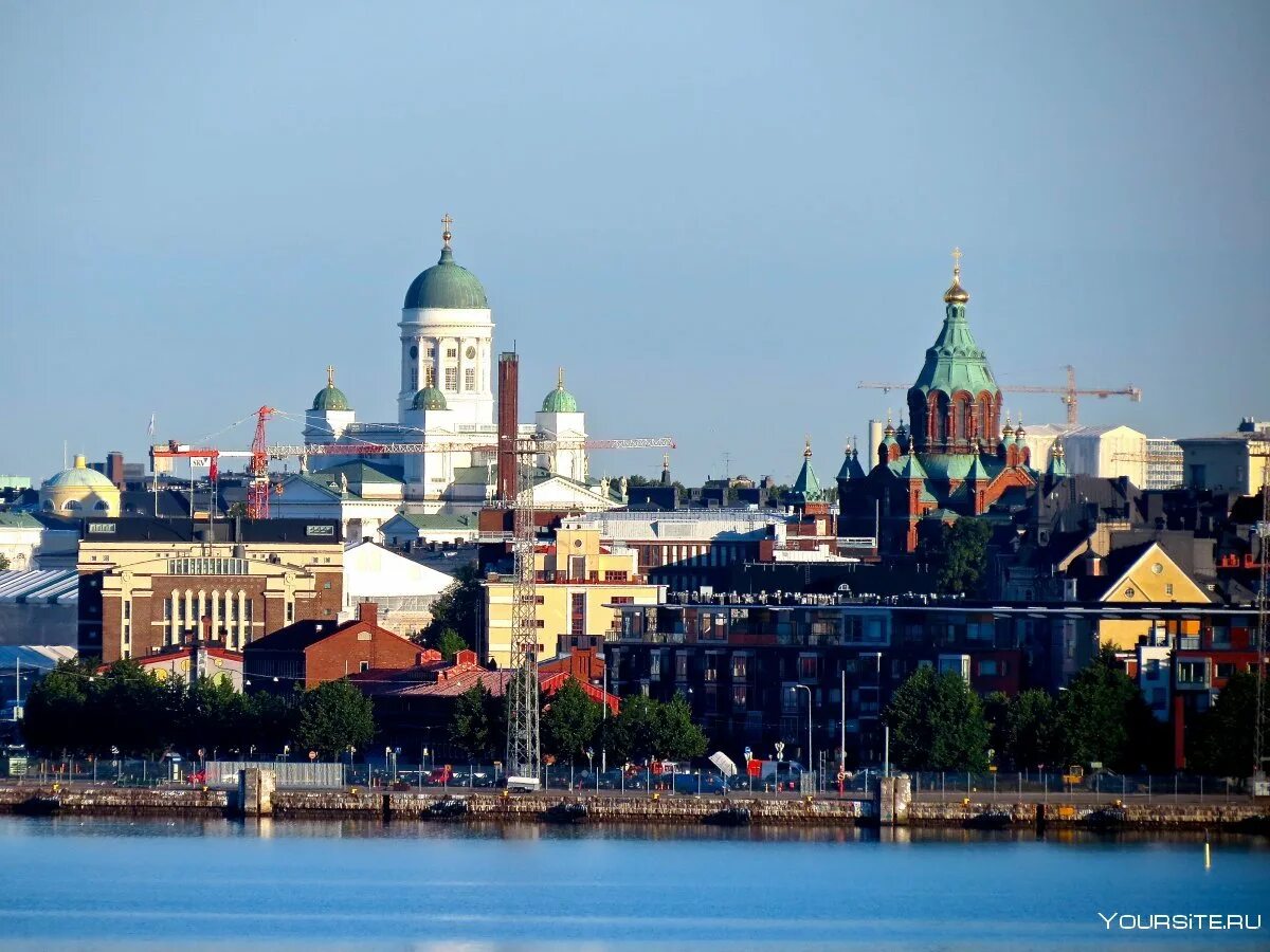 Столица государства финляндии. Хельсинки столица. Финляндия Helsinki. Финляндия Хельсинки лето. Хельсинки столица Финляндии достопримечательности.